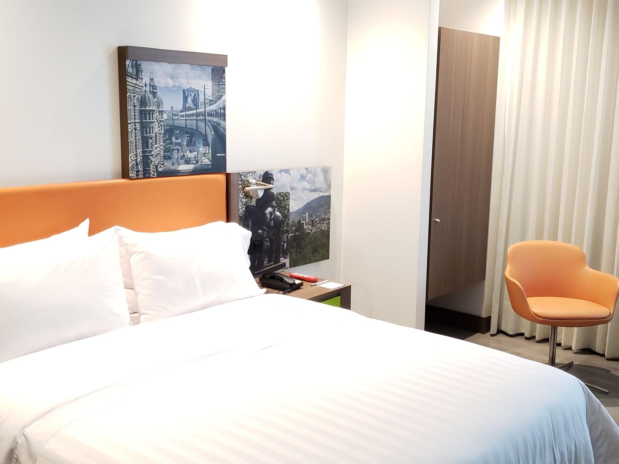 Hampton By Hilton Yopal Hotel Buitenkant foto