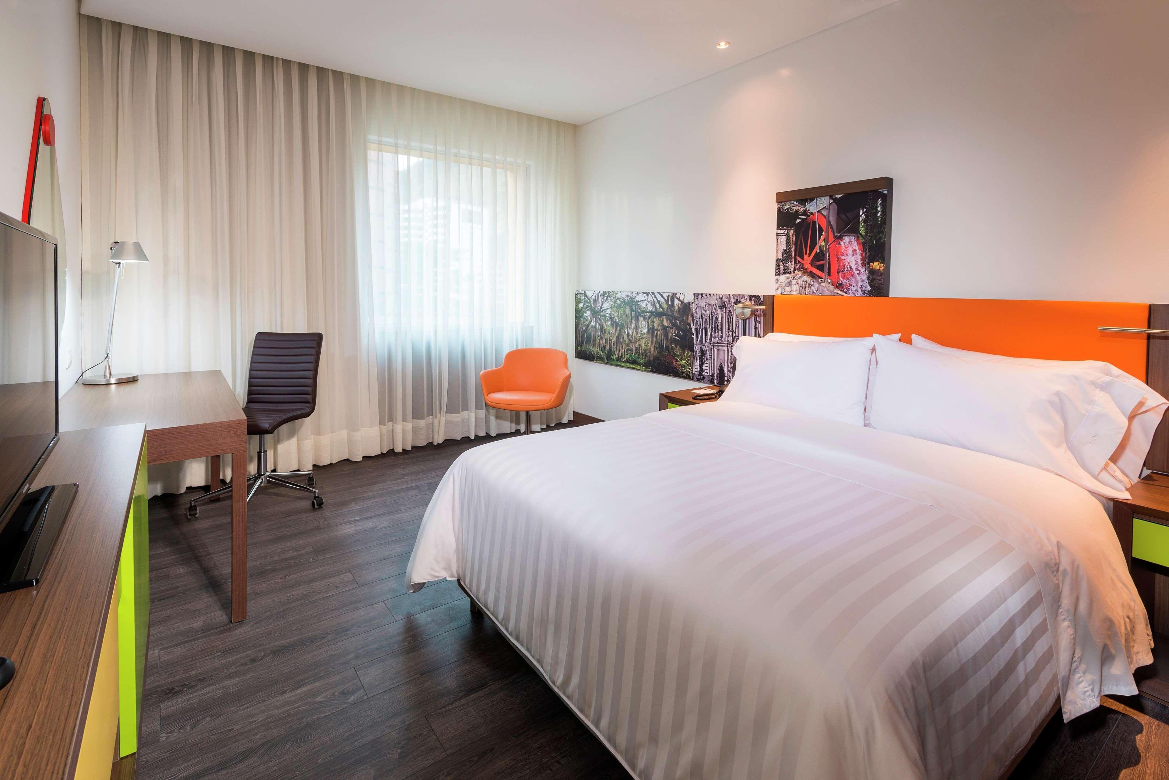 Hampton By Hilton Yopal Hotel Buitenkant foto