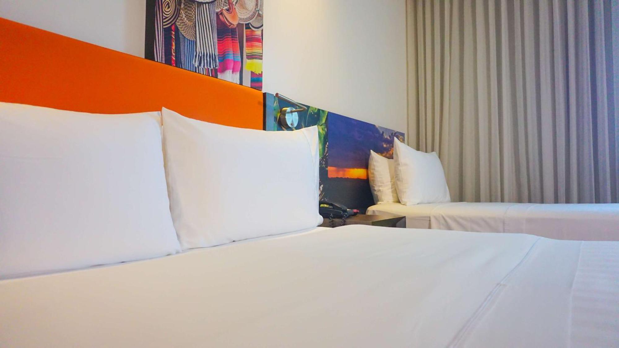 Hampton By Hilton Yopal Hotel Buitenkant foto