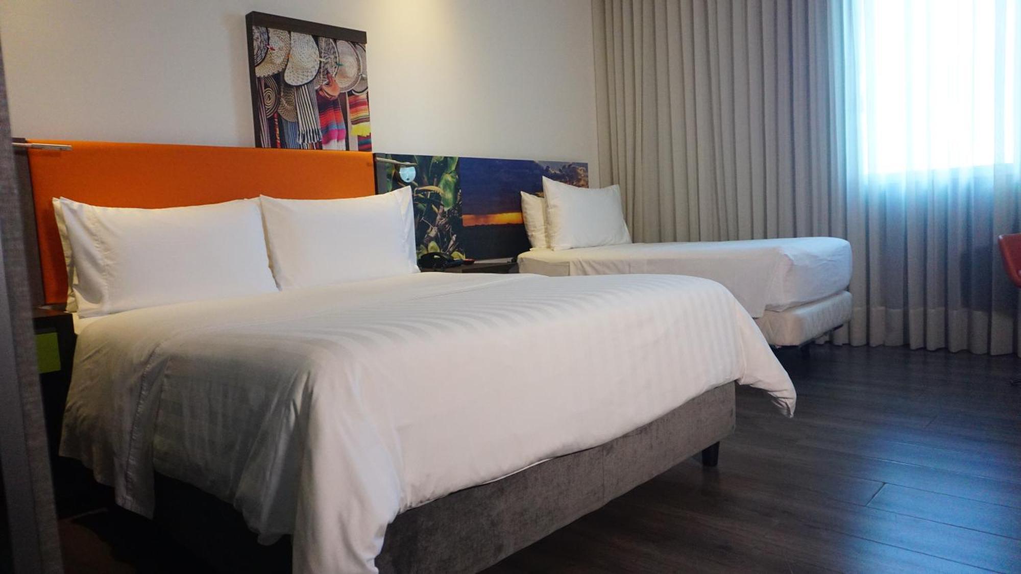 Hampton By Hilton Yopal Hotel Buitenkant foto